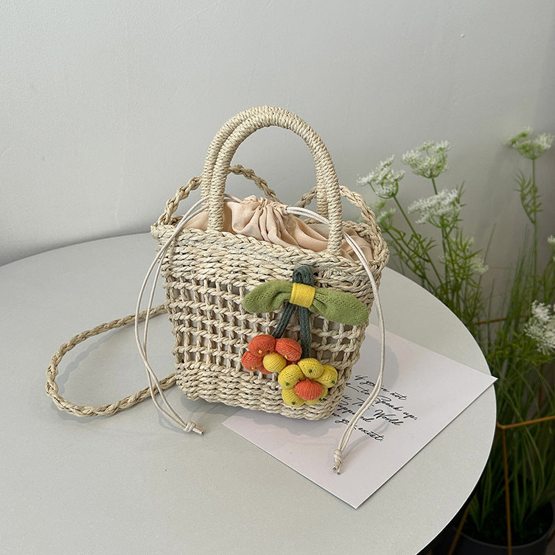 Fresh Summer Straw Bag – Hand-Woven INS Style Hollow Shoulder Handbag