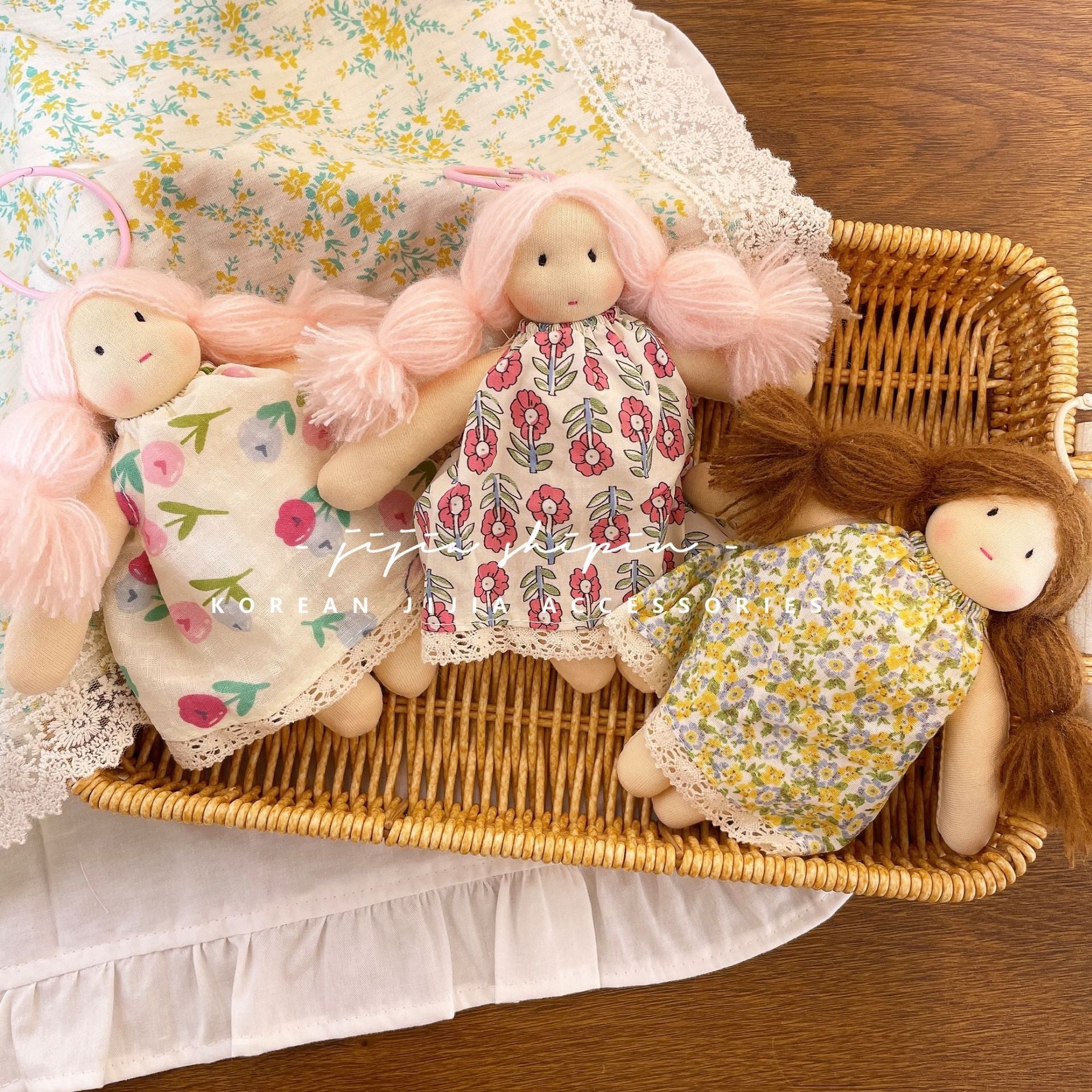 Floral Skirt Girl Doll Keychain – Handmade Cloth Pendant for Bags & Decor