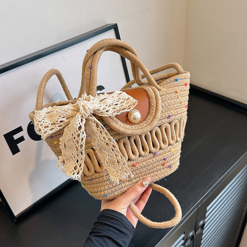 Handmade Straw Woven Beach Tote – INS Style Niche Handbag for Seaside & Daily Use